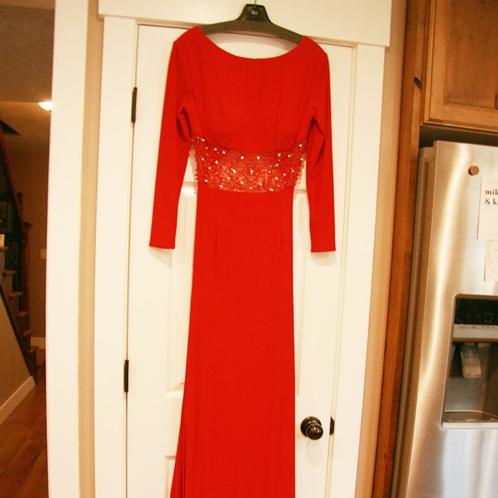 Sherri Hill Red Dress worn once Pageant Prom
